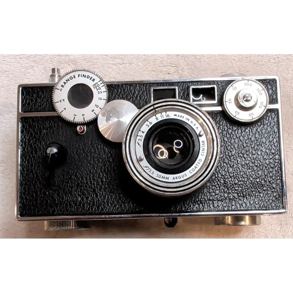 Argus C3 35mm Rangefinder Camera with Cintar 50mm f/3.5 Lens‎ Vintage
